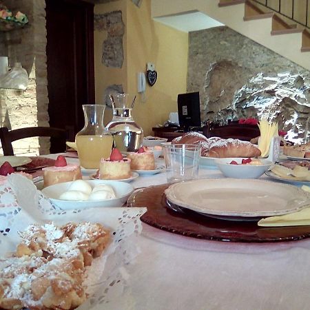 Bed And Breakfast La Sentinella Civita Kültér fotó