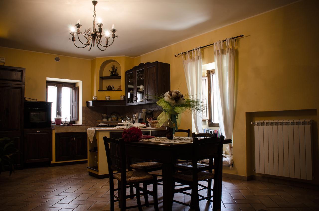 Bed And Breakfast La Sentinella Civita Szoba fotó